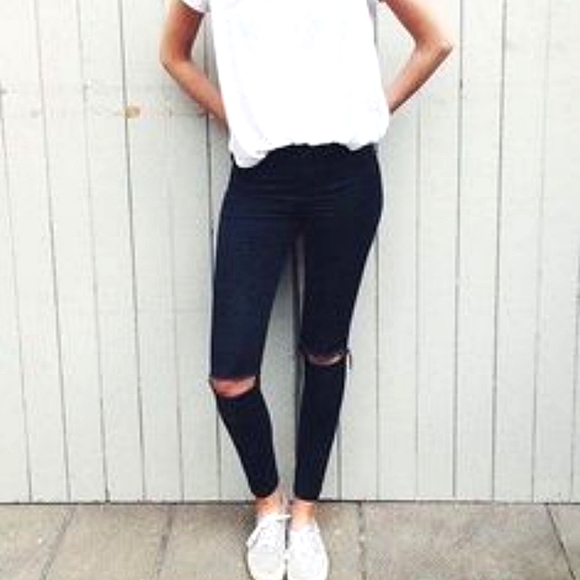J Brand Cropped Distressed Jeans - Picture 1 of 10